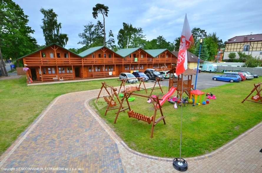 Mlodziezowy Domek Dla Grup Eldorado Mielno Centrum, 200M Od Morza Extérieur photo