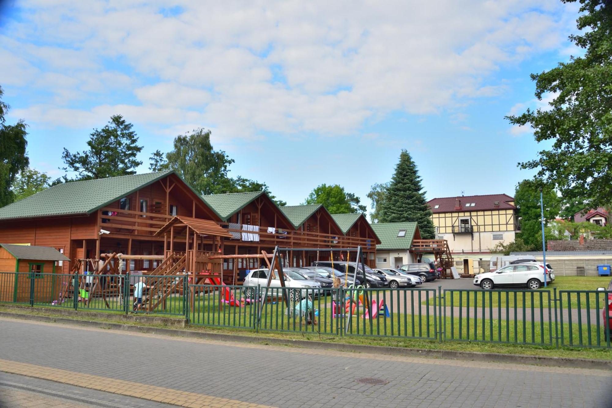 Mlodziezowy Domek Dla Grup Eldorado Mielno Centrum, 200M Od Morza Extérieur photo