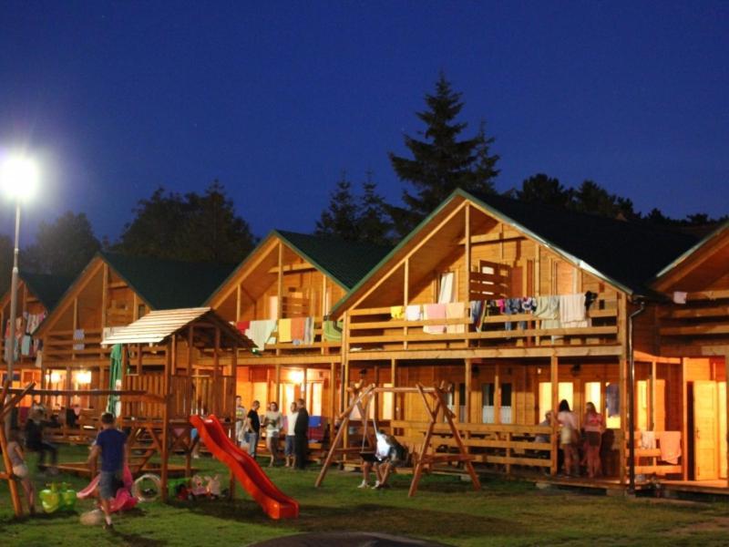 Mlodziezowy Domek Dla Grup Eldorado Mielno Centrum, 200M Od Morza Extérieur photo